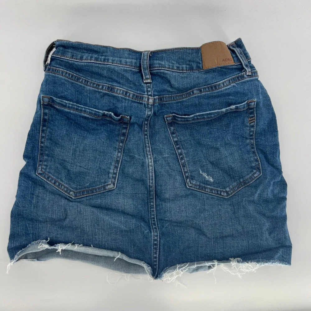 AERO High Rise Distressed‎ Denim Mini Skirt Raw Hem Women's Size 2